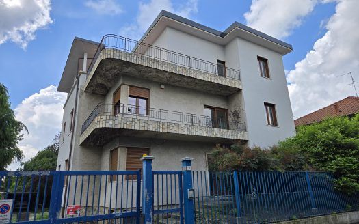 Quadrilocale in vendita a Melzo